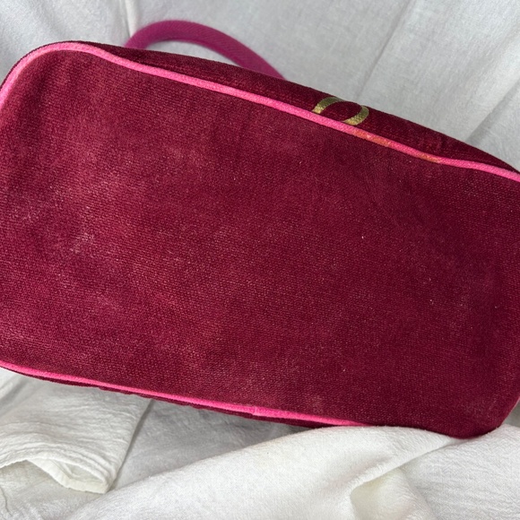 Vintage Victoria Secret Bathroom Bag - Picture 3 of 3